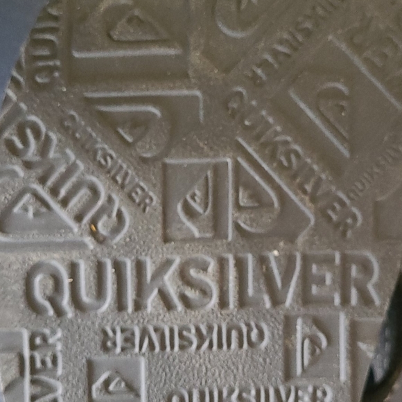 Quicksilver sz 12 mens flip flops - Picture 5 of 7